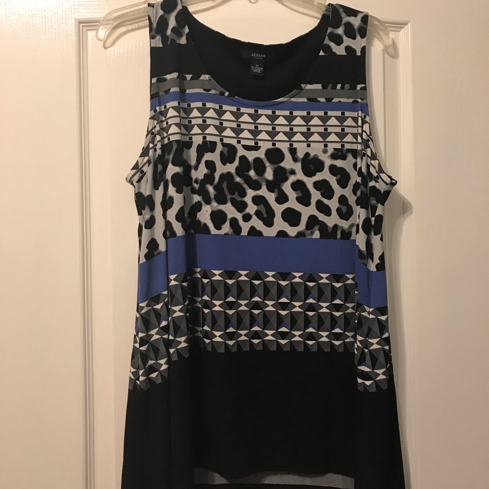 Alfani Women’s Sleeveless Blouse